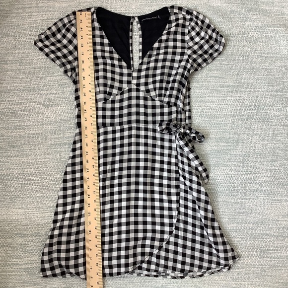 Checkered Summer Dress - Picture 8 of 12